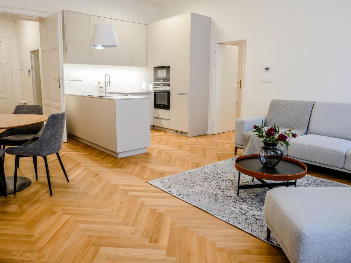 Laurinska 1 Apartments 브라티슬라바 외부 사진